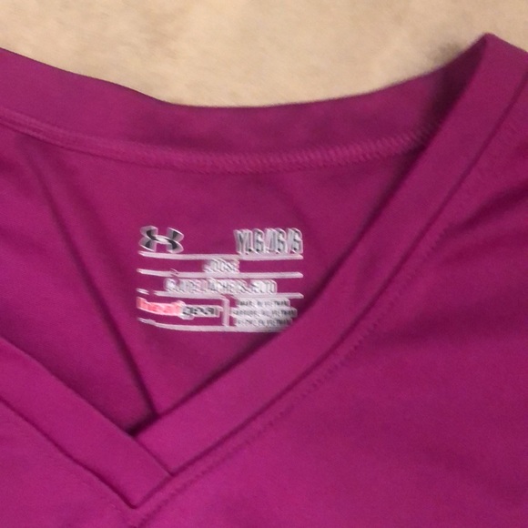 under armour t shirt new condition - Picture 4 of 4